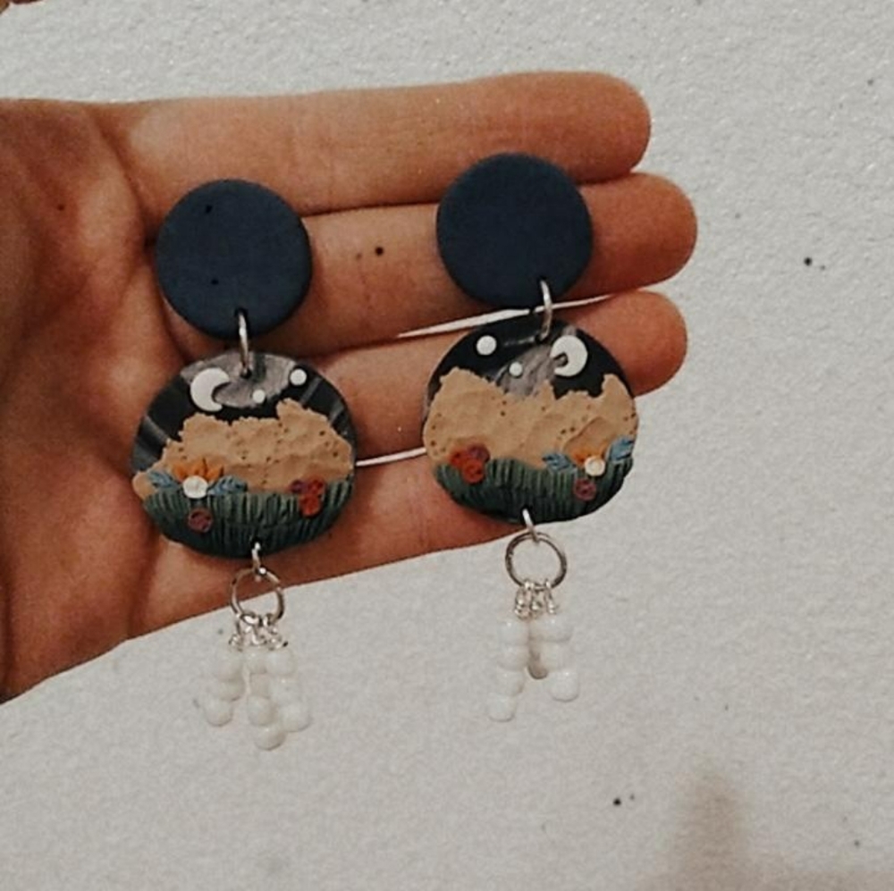Sandy mountains clay earings